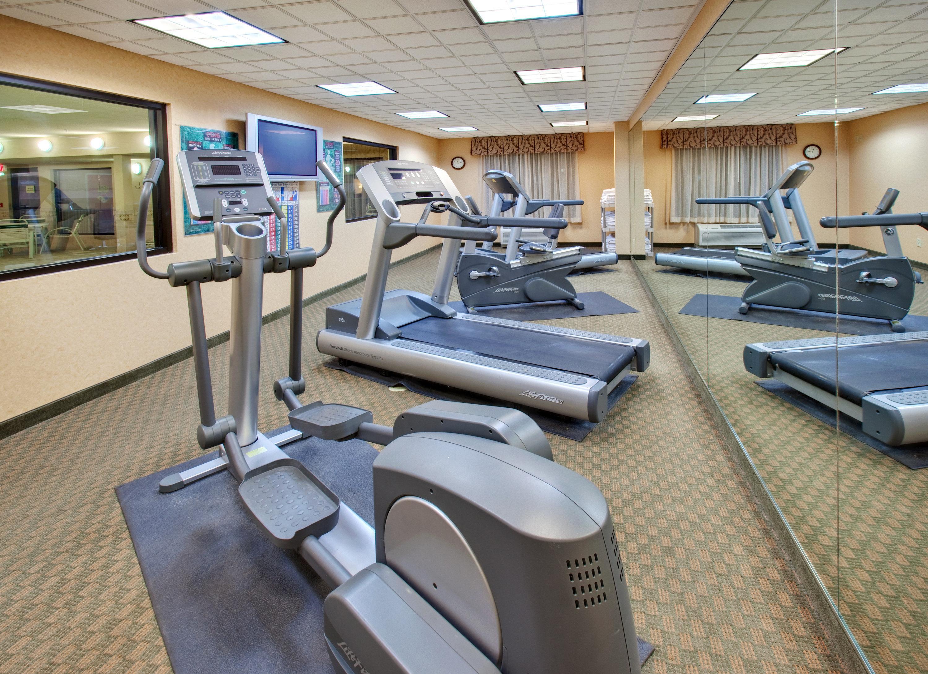 Holiday Inn Express Hotel & Suites Bismarck By Ihg Eksteriør bilde